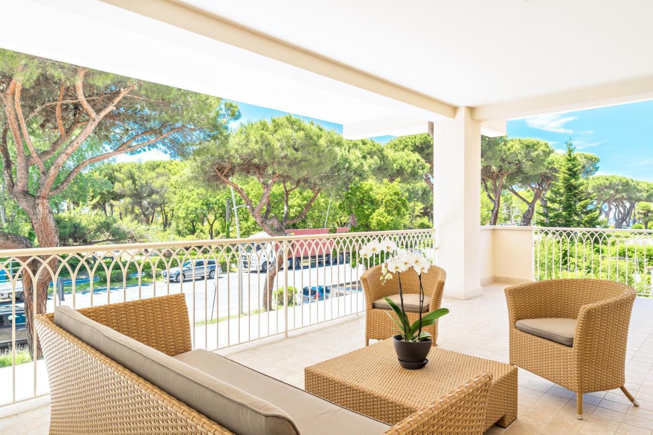 Hotel & Residence Exclusive Marina Di Carrara Exteriör bild